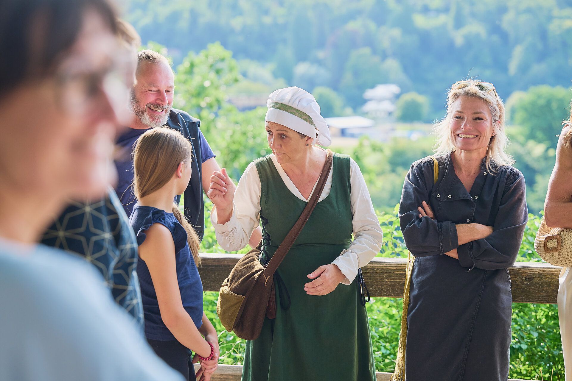 Familienführung auf der weltlängsten Burg