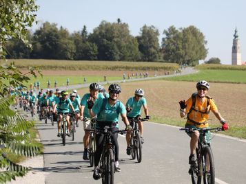 Sportlich geht es mit dem Ersten Bürgermeister und Radguides durch die Region
