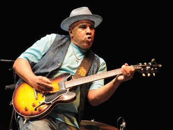 Ronnie Baker Brooks Jazzwoche Burghausen