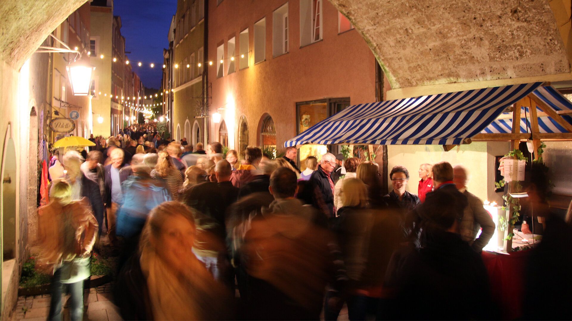 Großer Andrang beim grenzüberschreitenden Brückenfest