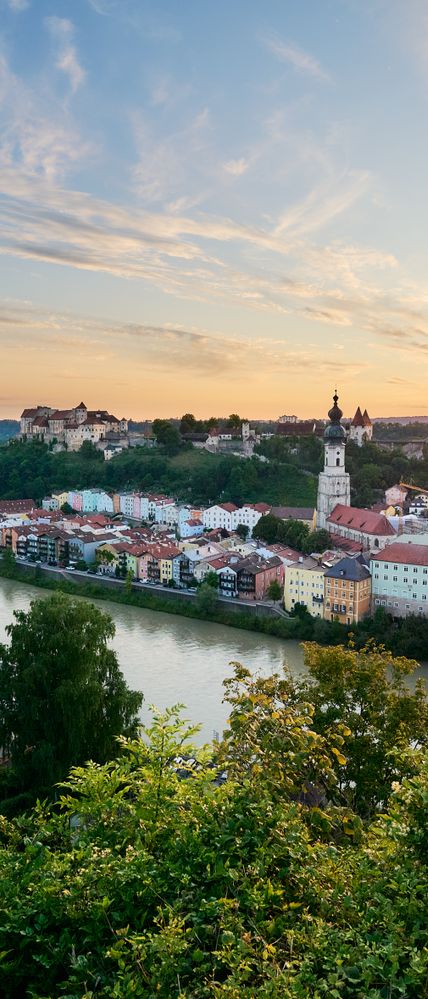 Burg und Altstadt im Sonnenuntergang 
