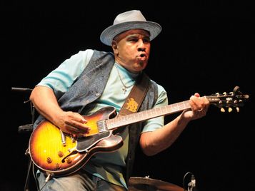 Ronnie Baker Brooks Jazzwoche Burghausen